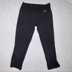 nike dri-fit crop leggings